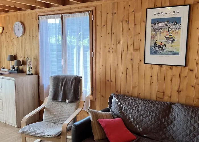 4 Pièces à Avec Jardin, Proche Piscine Et Tennis, Idéal Pour Familles, 6 Pers. Max - Fr-1-487-325 * Cabourg