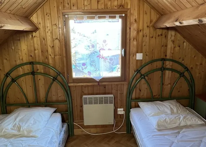 Chalet 4 Pièces à Avec Jardin, Proche Piscine Et Tennis, Idéal Pour Familles, 6 Pers. Max - Fr-1-487-325 Cabourg